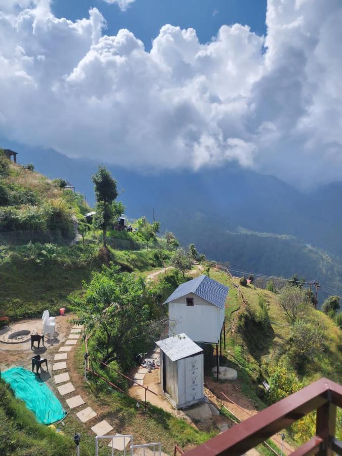 Nivriti Stays Kanatal Exterior photo