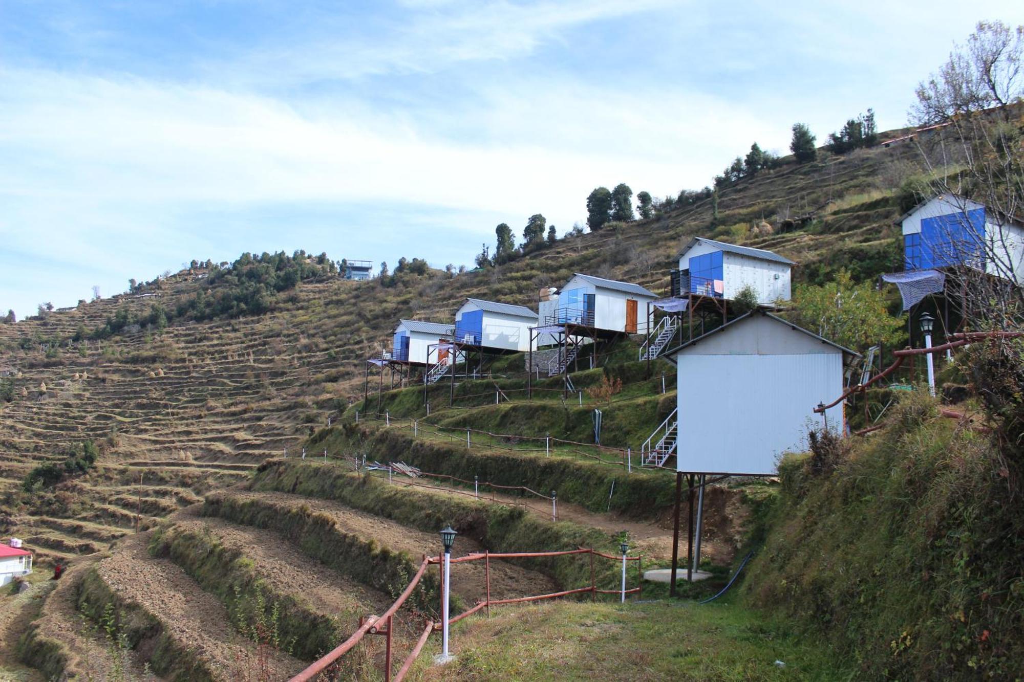 Nivriti Stays Kanatal Exterior photo